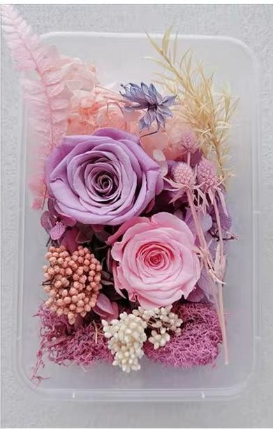 1 x Box Large Mixed 3D Dried Pink Roses, Fern with Pink Neutral Accents