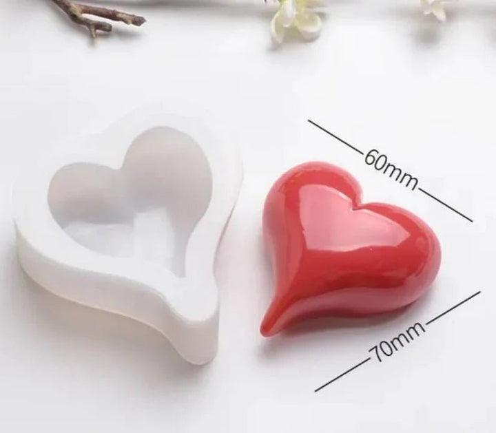 Silicone Mould - 1 x Large Heart Keyring Pocket Hug Mould 6.8cm x 6.4cm x 2.7xm