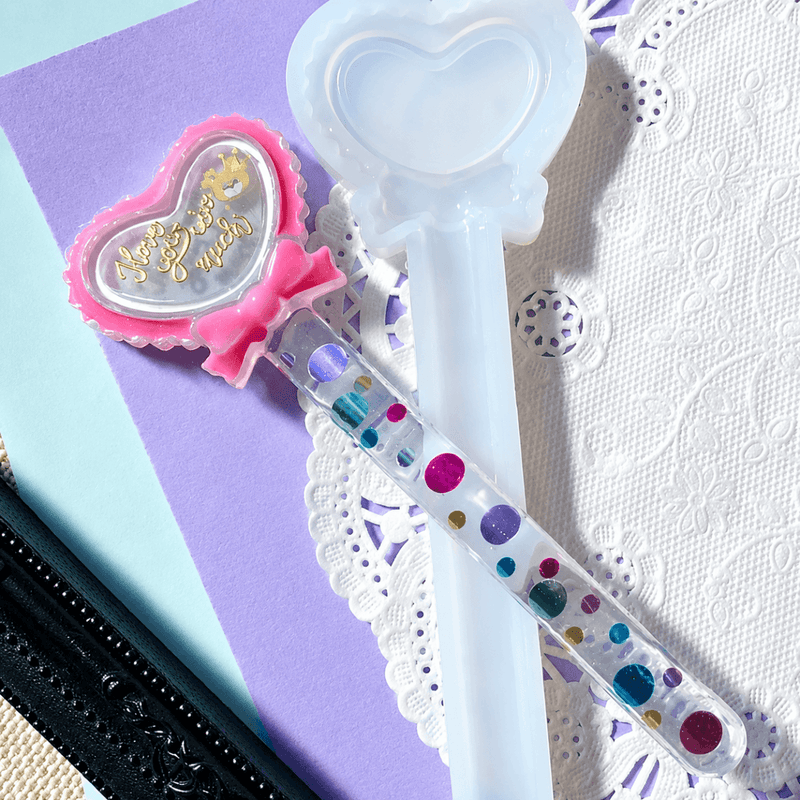 Silicone Mould - 1 x Silicone Heart with Bow Bookmark Mould