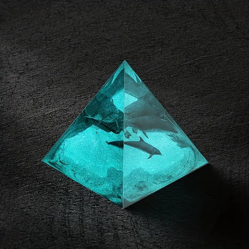 Silicone Mould - 1 x Small Pyramid 4cm x 4cm x 4cm