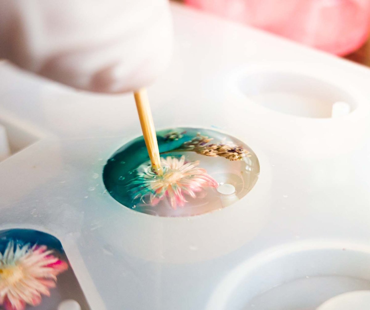 Solid Cast 606 | Resin Jewellery 3:1 - 4kg Kit – Solid Solutions